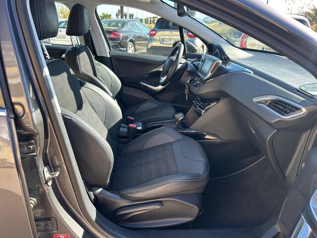 PEUGEOT 2008 ALLURE 1.2 E-THP AUTO SPANISH LHD IN SPAIN 105000 MILES SUPERB 2017